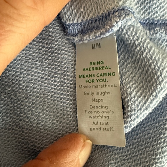 Aerie Soft Blue Knit crewneck sweatshirt Like New Medium - Picture 8 of 9